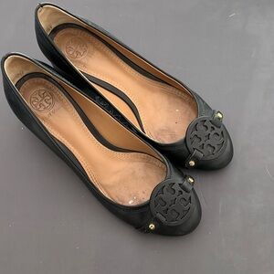 Tory Burch 2” black leather pumps, size 6